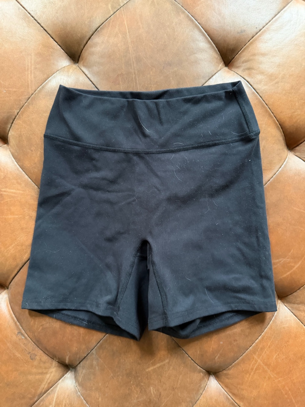 437 Black High-Rise Women’s Active Shorts